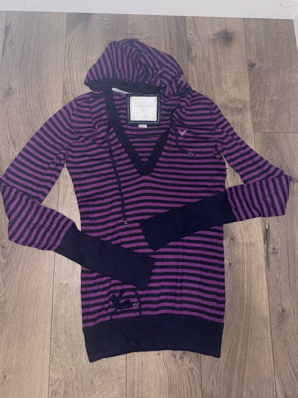 American Eagle Outfitters Purple and Black Striped V-Neck Hooded Sweater